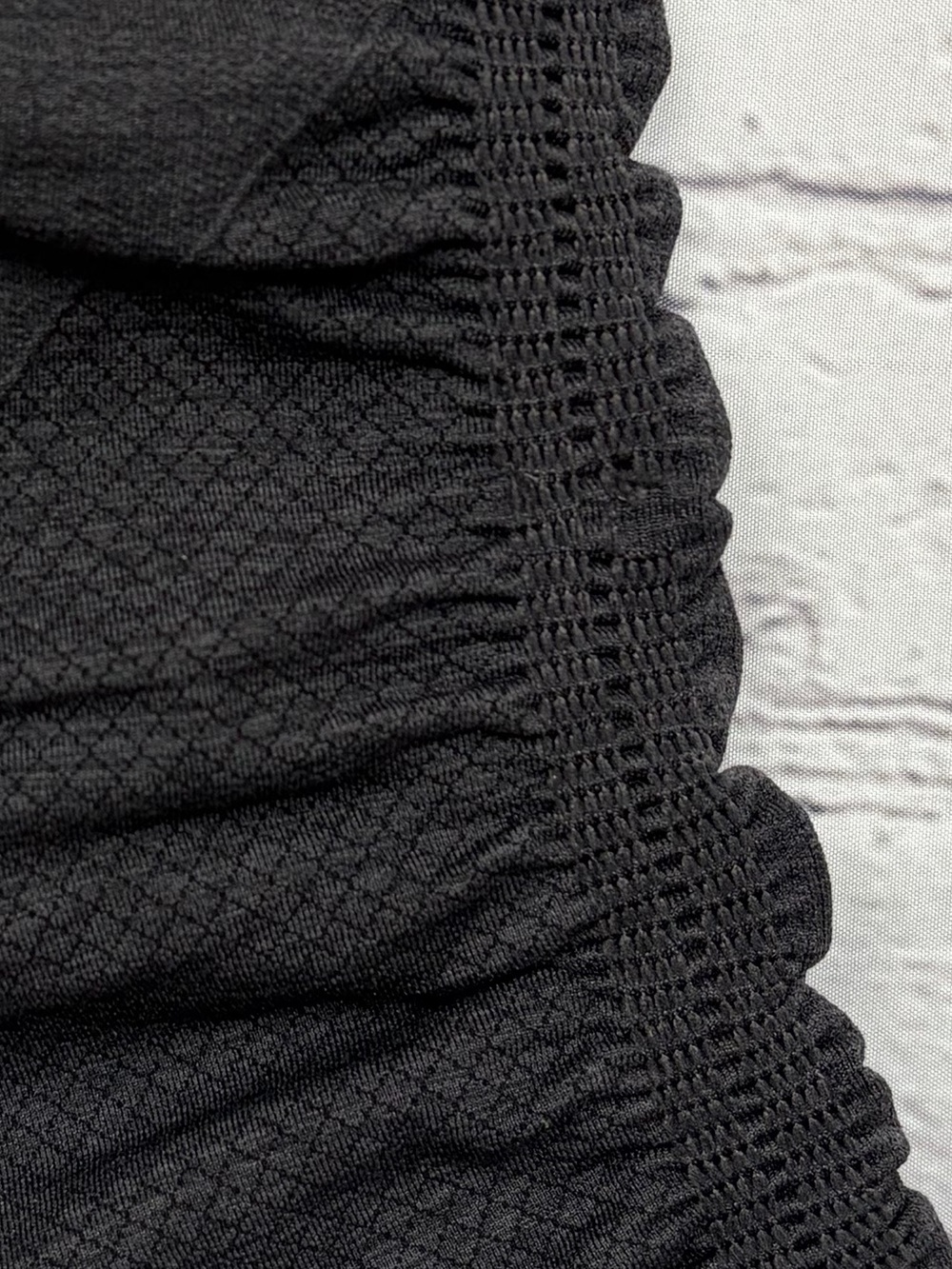 Lululemon In The Flow Crop II Heathered Deep Coal Sz 6 - Picture 14 of 16